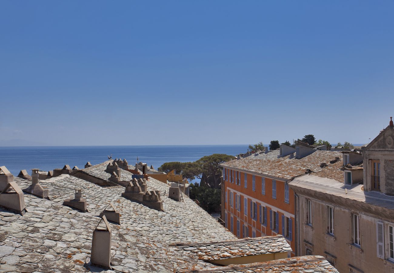 Ferienwohnung in Bastia - Appartement de standing avec rooftop de 35m2