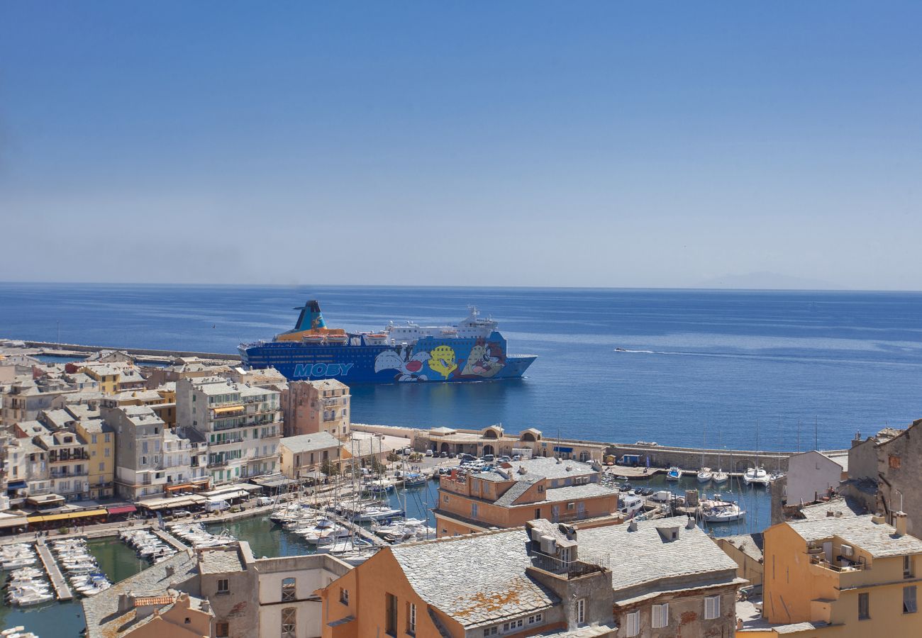 Ferienwohnung in Bastia - Appartement de standing avec rooftop de 35m2