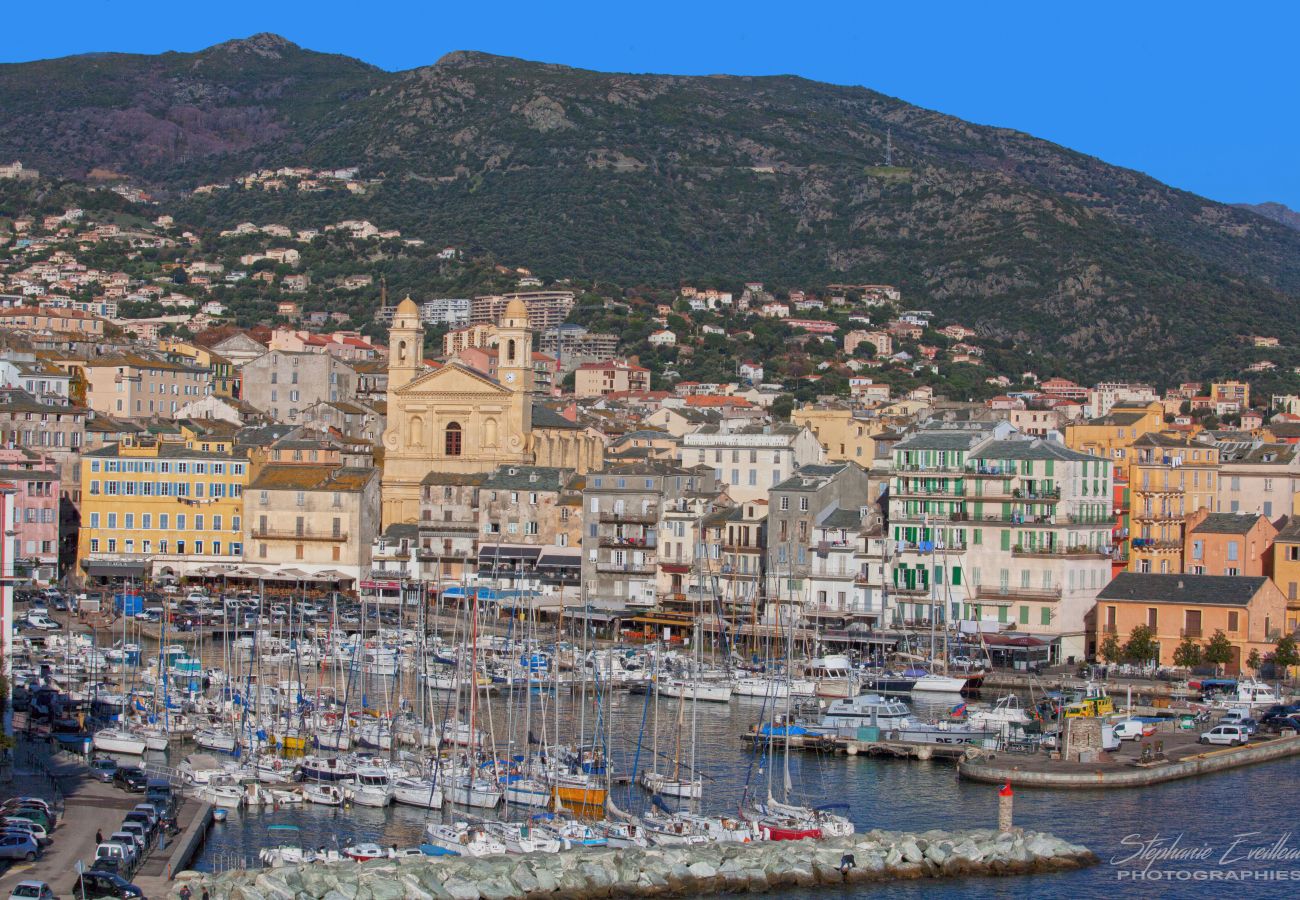 Ferienwohnung in Bastia - Appartement de standing avec rooftop de 35m2