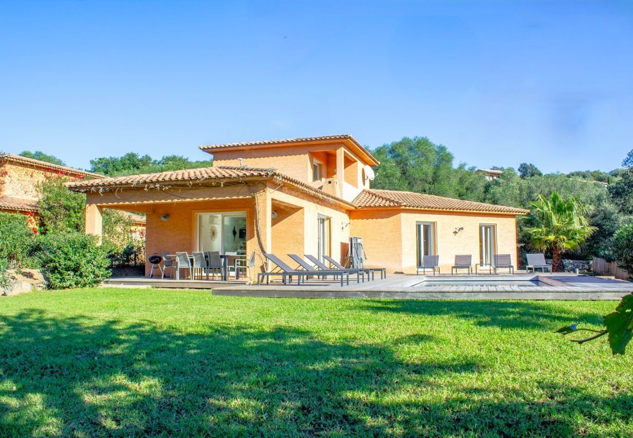 Villa in Sainte-Lucie de Porto-Vecchio - Villa Belladona Di Arasu