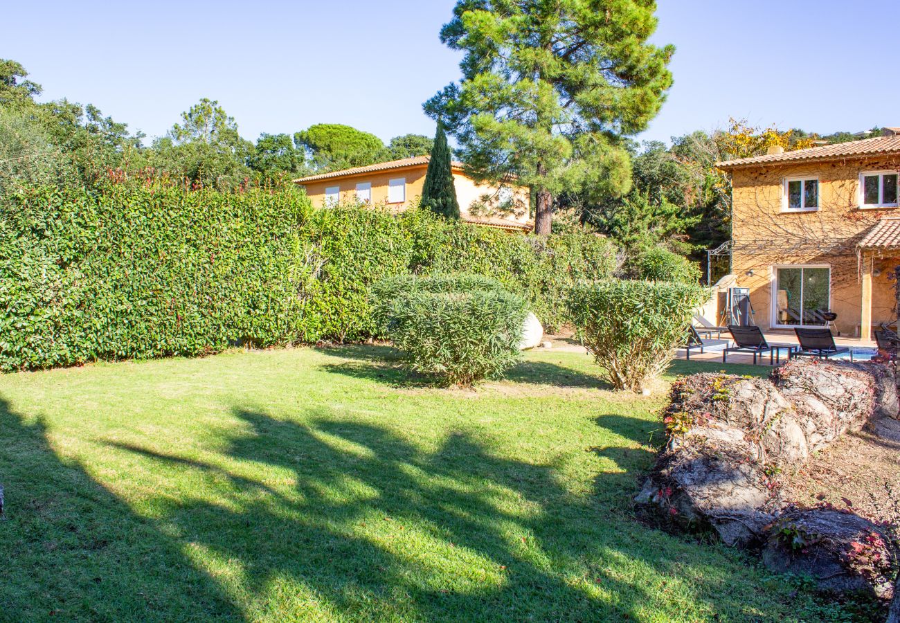 Villa in Sainte-Lucie de Porto-Vecchio - Villa Ditalina Di Arasu