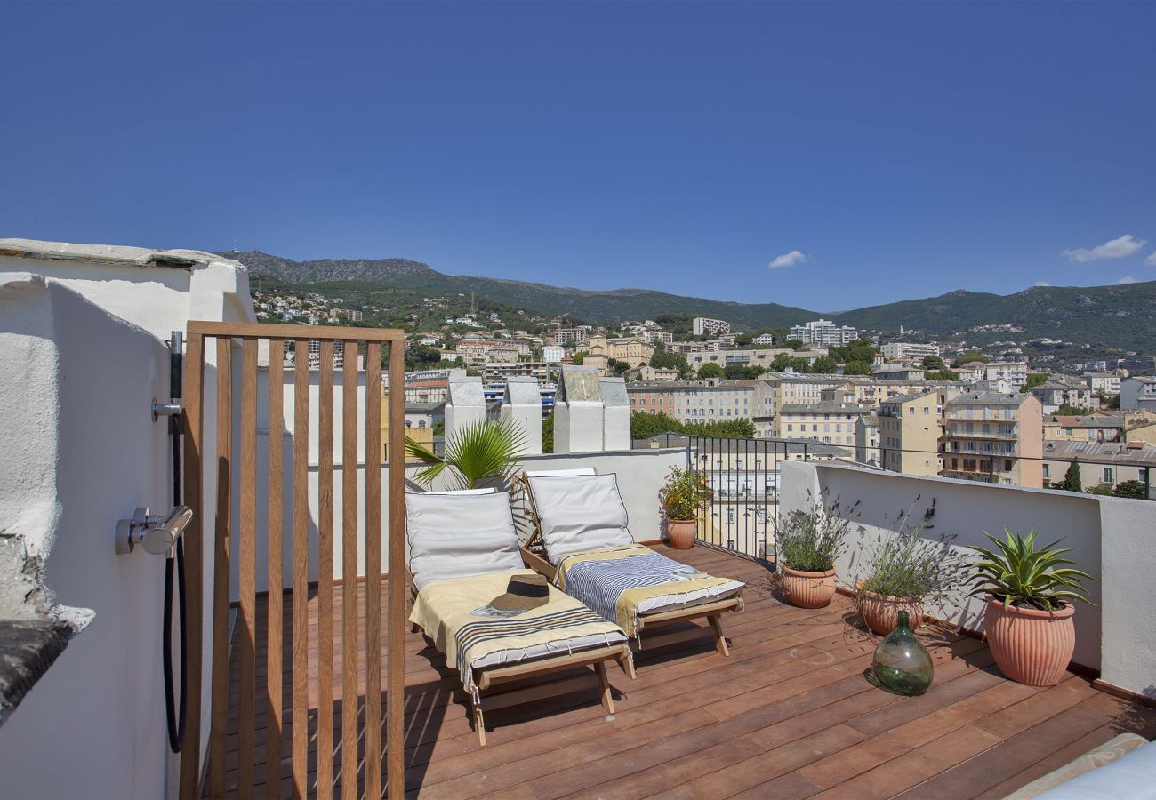 Apartamento en Bastia - Appartement de standing avec rooftop de 35m2