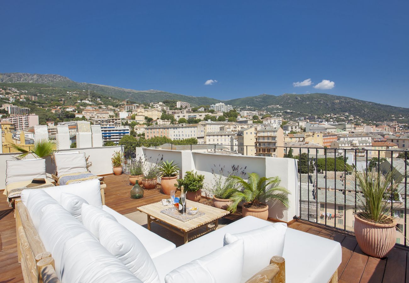 Apartamento en Bastia - Appartement de standing avec rooftop de 35m2