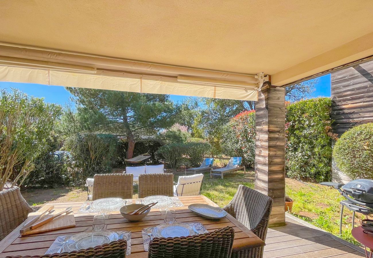 Apartamento en Sainte-Lucie de Porto-Vecchio - Appartement Le Pinarello