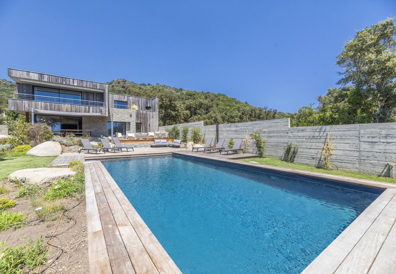 Villa à Sainte-Lucie de Porto-Vecchio - Villa Helia